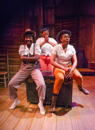 (L to R) Jenise Sheppard as Woman 3, LaKecia Harris as Woman 1, and Arielle Leverett as Woman 2; in Lifeline Theatre and Pegasus Theatre’s “From the Mississippi Delta,” written by Dr. Endesha Ida Mae Holland, directed by Lifeline artistic director ILesa Duncan, based on the autobiography by Dr. Endesha Ida Mae Holland